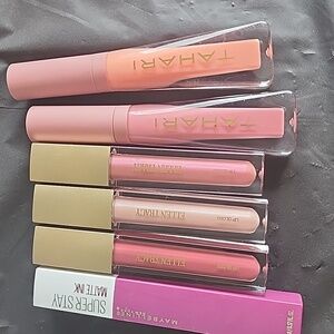 Lip gloss bundle Of 3